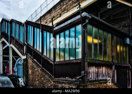 La metropolitana di Londra la stazione della Metropolitana: Goldhawk Road Foto Stock