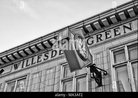 La metropolitana di Londra la stazione della Metropolitana: Willesden Green Foto Stock