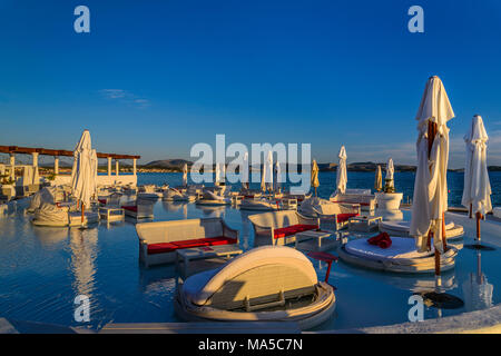 Croazia, Dalmazia, Sibenik, Solaris Beach Resort, En Vogue Beach Club Foto Stock