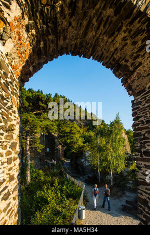 Le rovine della Grevenburg affacciato Traben-Trabach, valle della Mosella, Renania-Palatinato, Germania Foto Stock