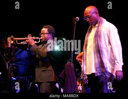 Ambrose Akinmusire, Dean Bowman - Auftritt von 'Ambrose Akinmusire', Jazzfest 2017, l'Haus der Berliner Festspiele, 3. Novembre 2017, Berlino. Foto Stock