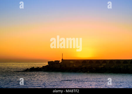 Puerto de Tazacorte, sunset , oceano Atlantico, La Palma Isole Canarie Spagna Foto Stock