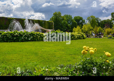 Fontana a Göteborg durante la primavera in Svezia 2015 Foto Stock