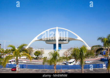 Il tema edificio, l'Aeroporto Internazionale di Los Angeles LAX, Los Angeles, CA Foto Stock
