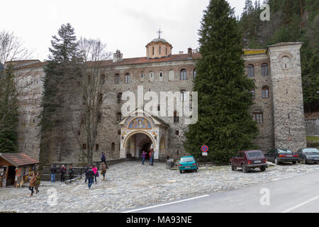 La porta nord ingresso al Monastero di Rila (Monastero di San Ivan Rilski) in Rila, Bulgaria. Foto Stock