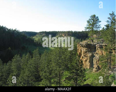. Indagini acquatici e valutazione della Slim Buttes regione di Harding e la Butte Co., SD . La figura 1. Molla di picnic nella grotta di colline, un piccolo Northwestern Great Plains perenne primavera. Foto Stock