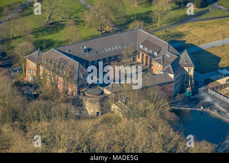 Municipio di Dinslaken in NRW. Castello d'acqua, Dinslaken, Ruhr, Renania settentrionale-Vestfalia, Germania, Dinslaken, Ruhr, Renania settentrionale-Vestfalia, Germania, DEU, Europa Foto Stock