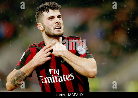 Torino, Italia. 27Sep, 2016. Calcio, Milano 27-12-2017 nell'immagine: Cutrone esulta Credit: Indipendente Agenzia fotografica/Alamy Live News Foto Stock