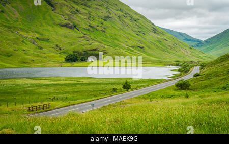 Vista panoramica di Glencoe, nel Lochaber area delle Highlands Scozzesi. Foto Stock