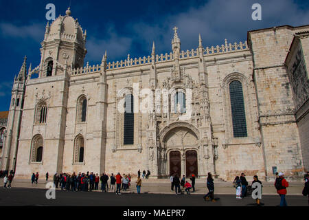 Belem, Lisbona. Il Portogallo. Il 23 gennaio 2018. Il Monastero di Jeronimos o il monastero di Hieronymites (Mosteiro dos Jeronimos) Portoghese tardo gotico manuelino st Foto Stock