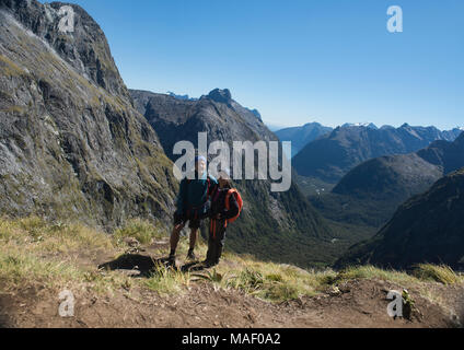 Viste incredibili da Gertrude sella, Fjordland, Nuova Zelanda Foto Stock