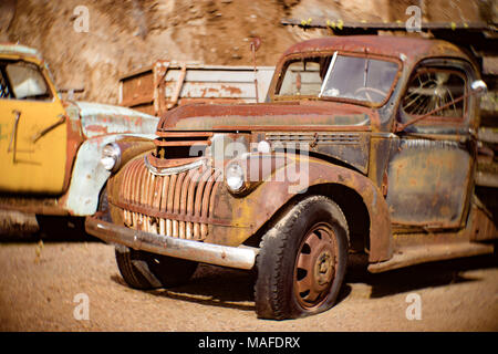 Un 1942 Chevrolet lavoro carrello, in una vecchia cava, a est di Clark Fork Idaho. Foto Stock