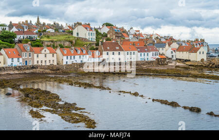 New Scenic 5 posti in vista Pittenweem, in Fife, sulla costa orientale della Scozia. Foto Stock