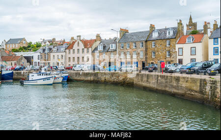 New Scenic 5 posti in vista Pittenweem, in Fife, sulla costa orientale della Scozia. Foto Stock