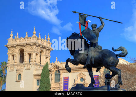 San Diego, California, Stati Uniti d'America - 5 Febbraio 2018: " El Cid Campeador,' statua in bronzo creata nel 1927 dallo scultore Anna Hyatt Huntington e architetto Willi Foto Stock