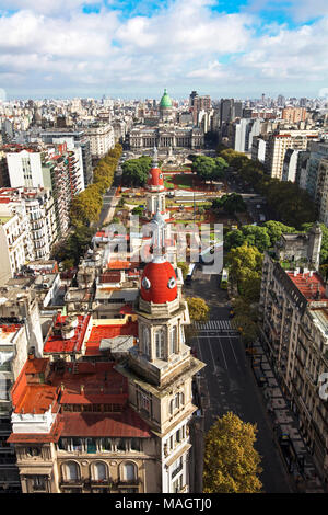 Vista da sopra il Congressional Plaza e la Nazionale Argentina congresso. Monserrat, Buenos Aires, Argentina. Foto Stock