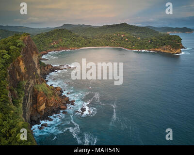 Aquawellness bay in Nicaragua antenna fatto vista sul tramonto luce tempo Foto Stock