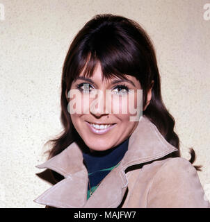 ANITA HARRIS cantante pop inglese nel settembre 1964. Foto: Tony Gale Foto Stock