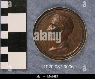 Circolare medaglia di bronzo che commemora Napoleone, progettato da Bertrand Andrieu Titolo: medaglia commemorativa Napoleone imperatore e re . 1805. Andrieu (scultore) Foto Stock