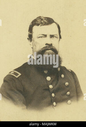 Busto ritratto di un uomo in uniforme. Titolo: Funzionario non identificato. . Tra il 1861 e il 1865. J.W. Taft, Memphis Foto Stock