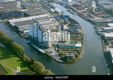 Vista aerea, Ancofer degli scambi di acciaio, Speldorfer porta, Ruhr, Muelheim an der Ruhr, Ruhr, Renania settentrionale-Vestfalia, in Germania, in Europa, gli uccelli occhi vista, vie aeree Foto Stock