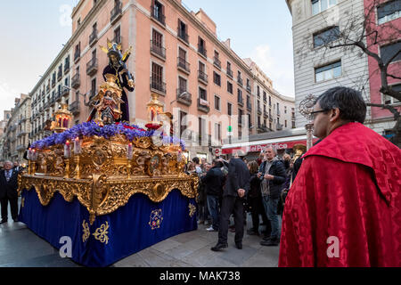 Semanta Santa (anche conosciuto come la Settimana Santa) è uno di Spagna più grandi e i più celebri feste religiose. Barcelona, Spagna Foto Stock