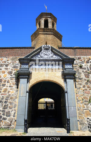 Ingresso al Castello di Buona Speranza, un bastione fort, costruita dalla Compagnia Olandese delle Indie orientali tra il 1666 e il 1679, di Città del Capo in Sud Africa Foto Stock