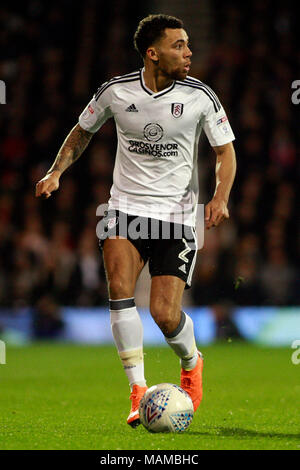 Londra, Regno Unito. 3 Aprile, 2018. Ryan Fredericks di Fulham in azione. EFL Skybet partita in campionato, Fulham v Leeds Utd a Craven Cottage di Londra martedì 3 aprile 2018. Questa immagine può essere utilizzata solo per scopi editoriali. Solo uso editoriale, è richiesta una licenza per uso commerciale. Nessun uso in scommesse, giochi o un singolo giocatore/club/league pubblicazioni. pic da Steffan Bowen/Andrew Orchard fotografia sportiva/Alamy Live news Foto Stock