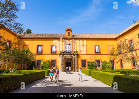 Real Alcazar, Sito Patrimonio Mondiale dell'UNESCO, il quartiere di Santa Cruz, Siviglia, in Andalusia (Andalucia), Spagna, Europa Foto Stock