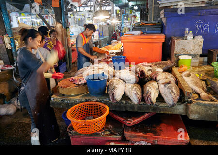 Mercato del pesce a Samut Sakhon, Bangkok, Thailandia, Sud-est asiatico, in Asia Foto Stock