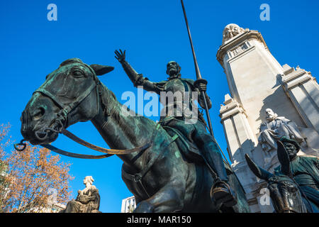 Don Chisciotte statua a Plaza de Espana, Madrid, Spagna, Europa Foto Stock