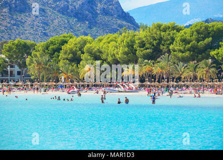 Spiaggia di Port de Alcudia maiorca (La Maiorca, isole Baleari, Spagna, Mediterraneo, Europa Foto Stock