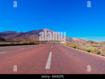 Il Teide Mountain, Parco Nazionale di Teide Sito Patrimonio Mondiale dell'UNESCO, isola di Tenerife, Isole Canarie, Spagna, Europa Foto Stock