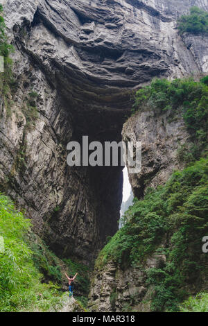 Tre ponti naturali del Carso Wulong parco geologico, dichiarati Patrimonio mondiale dell umanità dall UNESCO nella contea di Wulong, Chongqing, la Cina, Asia Foto Stock