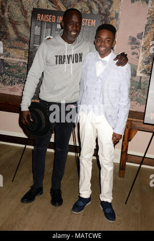 NEW YORK, NY - 03 aprile: Michael Kenneth Williams, Michael Elia Walters assiste il "Vice" Stagione 6 Premiere a Whitby Hotel su Aprile 3, 2018 in New York City People: Michael Kenneth Williams, Michael Elia Walters Foto Stock