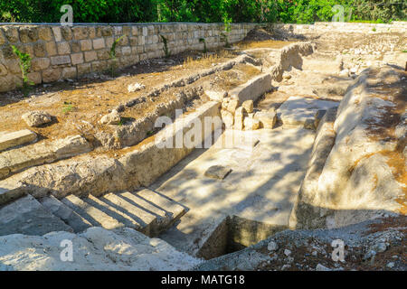 I resti di un romano bathhouse in Emmaus-Nicopolis, Israele Foto Stock