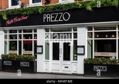 Prezzo ristorante gruppo chiusure: Brentwood Prezzo per chiudere e Tex Mex ristorante Chimichanga ha già chiuso. Foto Stock