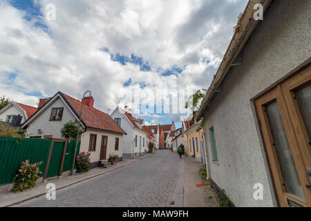 Street nella città di Visby sull'isola di Gotland (Svezia). Foto Stock