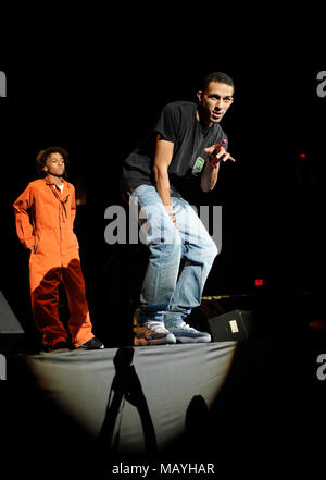 Khleo Thomas e Thomas Khameel eseguire all'estate esplosione presso la Sports Arena Il 20 agosto 2011 a Los Angeles, California. Foto Stock