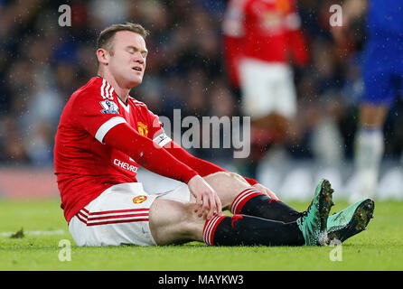 Il Manchester United capitano Wayne Rooney potrebbe essere assente per un massimo di due mesi con un legamento del ginocchio lesioni in un altro enorme colpo di manager Louis van Gaal. James Boardman / Immagini teleobiettivo +44 7967 642437 Foto Stock