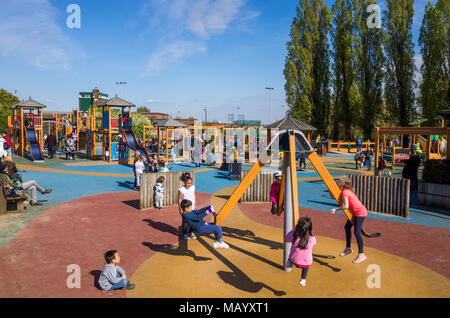 Parco giochi per bambini su Hampstead Heath, Regno Unito, Londra Foto Stock