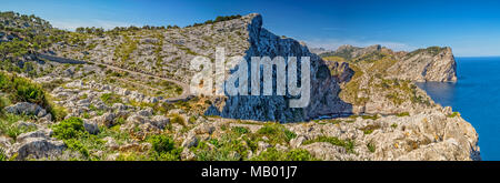 Vista panoramica sul Cap de Formentor in Maiorca Foto Stock