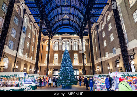 Inghilterra, Londra, Southwark, Hays Galleria Foto Stock