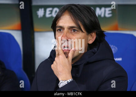 Kiev, Ucraina - 15 Marzo 2018: SS Lazio manager Simone Inzaghi si affaccia su durante UEFA Europa League round di gioco 16 contro FC Dynamo Kyiv ALLA NSK OLIM Foto Stock