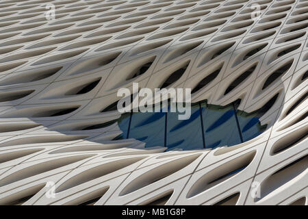 Il vasto Museo d' arte contemporanea sulla Grand Avenue nel centro di Los Angeles, California, Stati Uniti d'America Foto Stock