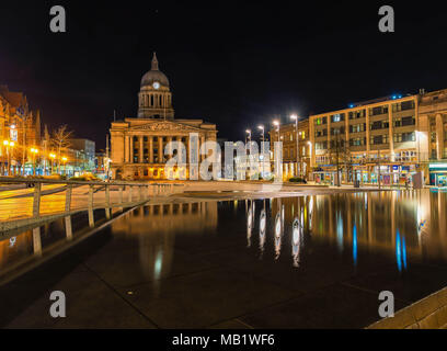 Nottingham City Centre di notte Foto Stock