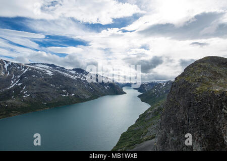 Jotunheimen Nazione una zona montuosa nella Norvegia meridionale e parte del lungo intervallo noto come i monti scandinavi Foto Stock