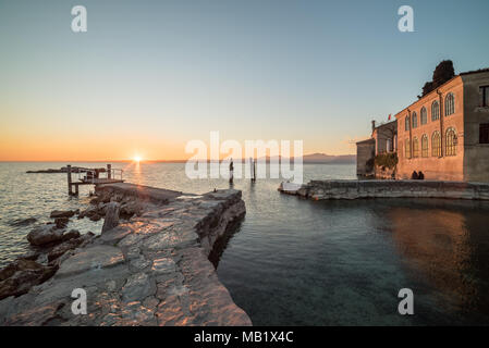 Punta san vigilio sul lago di garda italiano Foto Stock