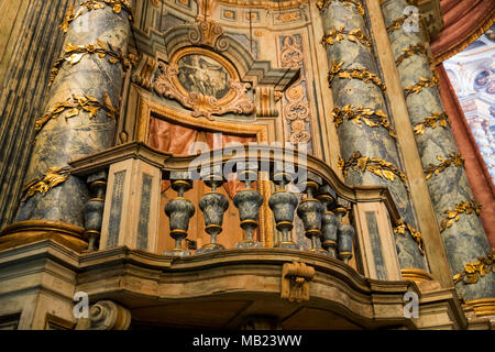 16 marzo 2018, Bayreuth, Germania: Il rinnovato Markgräfliche Opera house. Dopo i lavori di ristrutturazione che è durato 6 anni l'Opera House sarà riaperto il 12 aprile 2018. Foto: Daniel Karmann/dpa Foto Stock