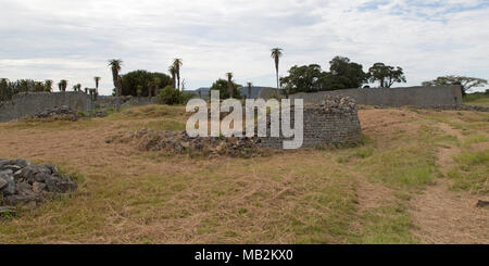 Grande Zimbabwe nei pressi di Masvingo nello Zimbabwe. I resti di edifici in muratura erano la capitale del regno dello Zimbabwe nel periodo in cui il paese del ritardo di IO Foto Stock